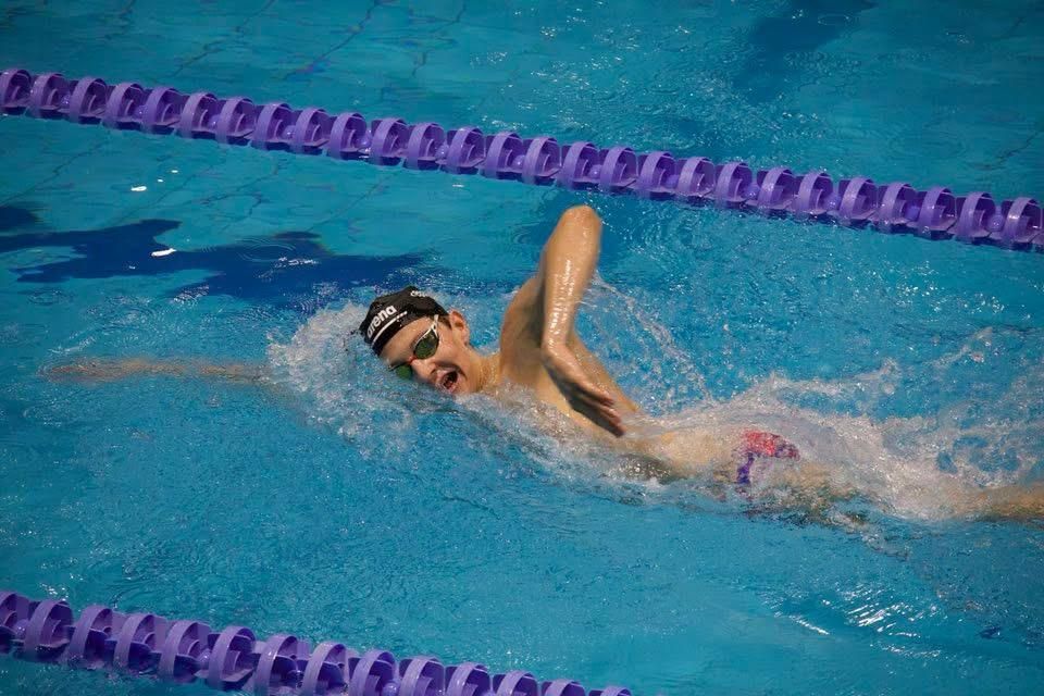 Christian Giefing vom ASV2000 schwimmt, FC Athletik Schwimmverein Stockerau - bei Atus Graz Trophy vom 3.-6.4.2025