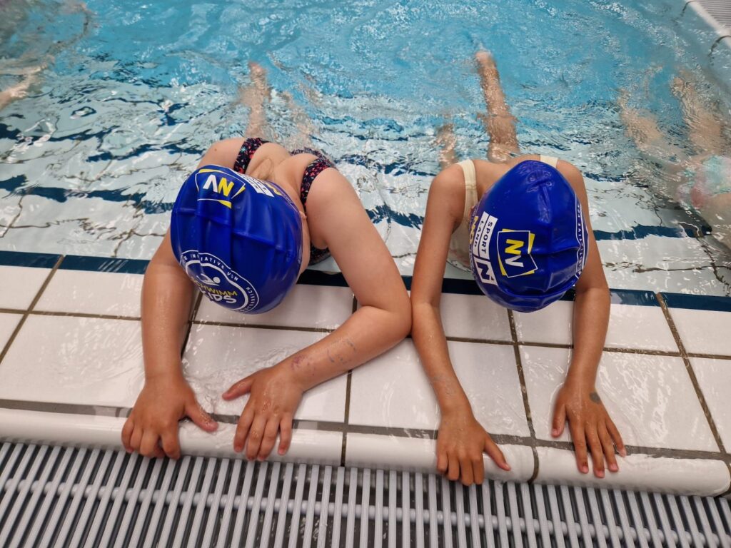 Schwimmkursabschluss der NÖ. Schwimm Kids im BSFZ Südstadt (Kraulbeine) am 14.5.2025, FC NÖLVS