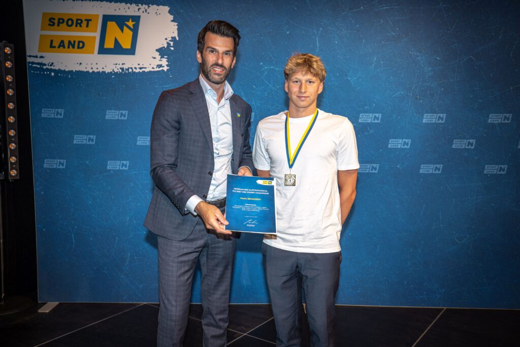 Ehrung bei NÖ Young Champions 2024 in Oberwaltersdorf, Schwimmen, Noah Zemansky am 16.6.2025, FC NÖLVS