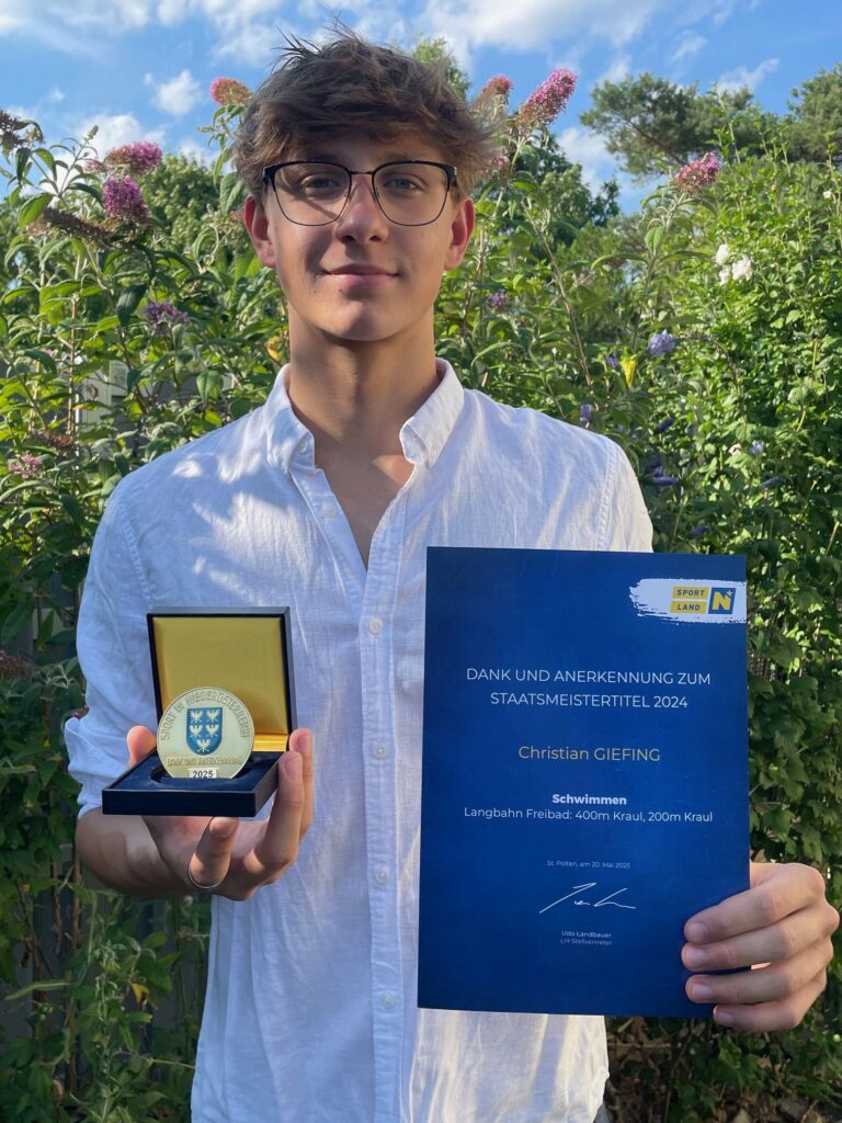 Ehrung bei NÖ Young Champions 2024 für Staatsmeister Christian Giefing2, FC NÖLVS