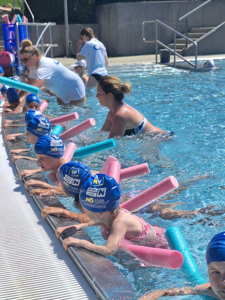 Schwimmkursabschluss der NÖ Schwimm Kids im Freibad Melk-7, 3.7.2025, FC NÖLVS