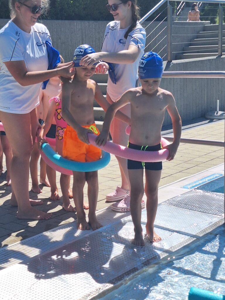 Schwimmkursabschluss der NÖ Schwimm Kids im Freibad Melk-8, 3.7.2025, FC NÖLVS