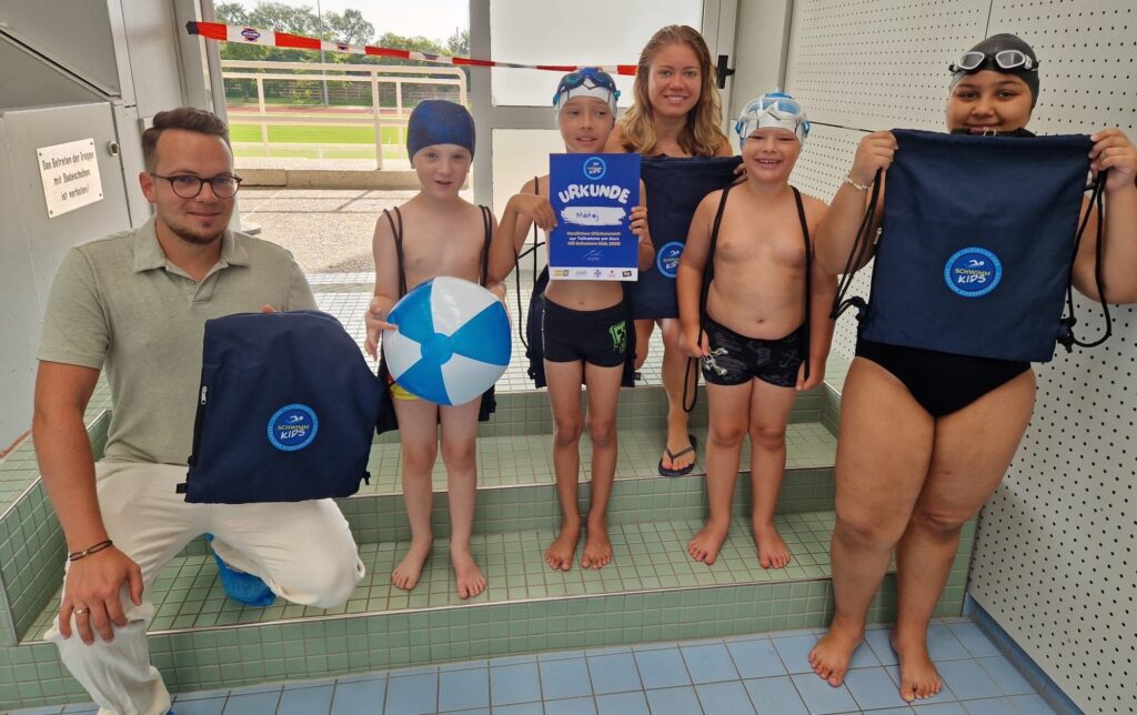 Schwimmkursabschluss der NÖ Schwimm Kids, Gruppe 2, Abschluss im Juli 2025 im BSFZ Südstadt, FC NÖLVS