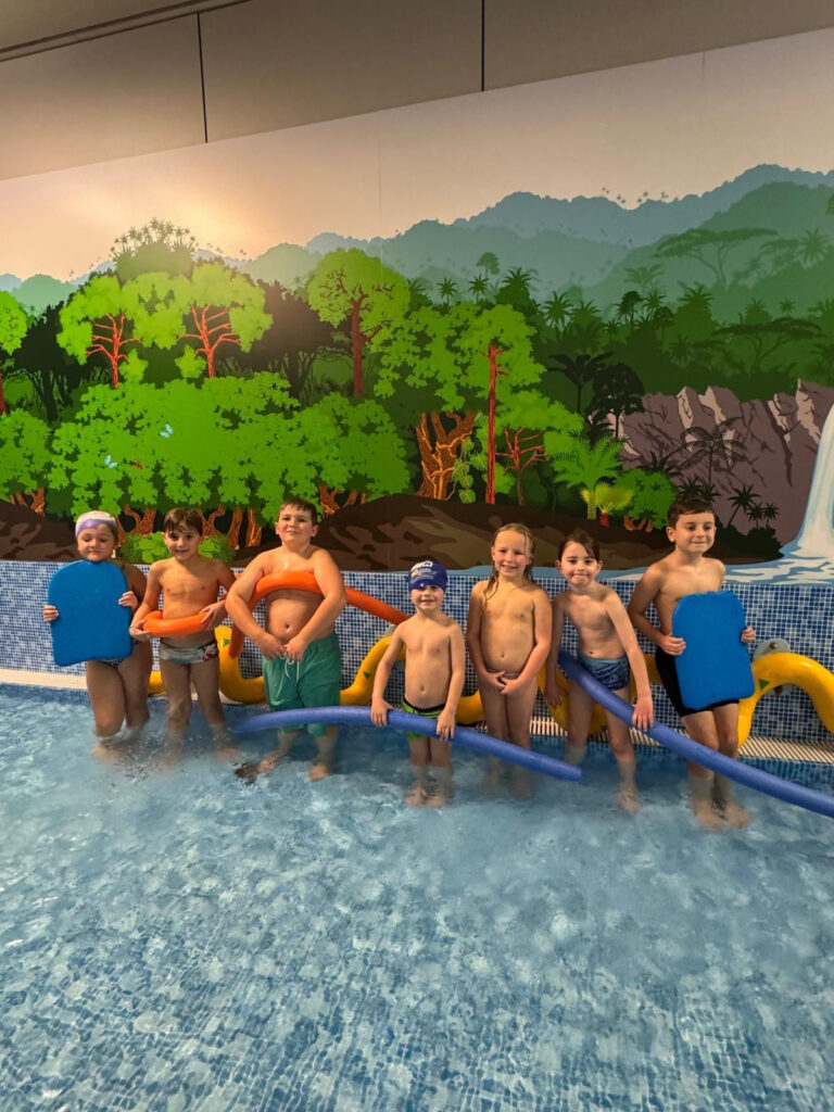 Schwimmkursabschluss der NÖ Schwimm Kids im Hallenbad Neunkirchen