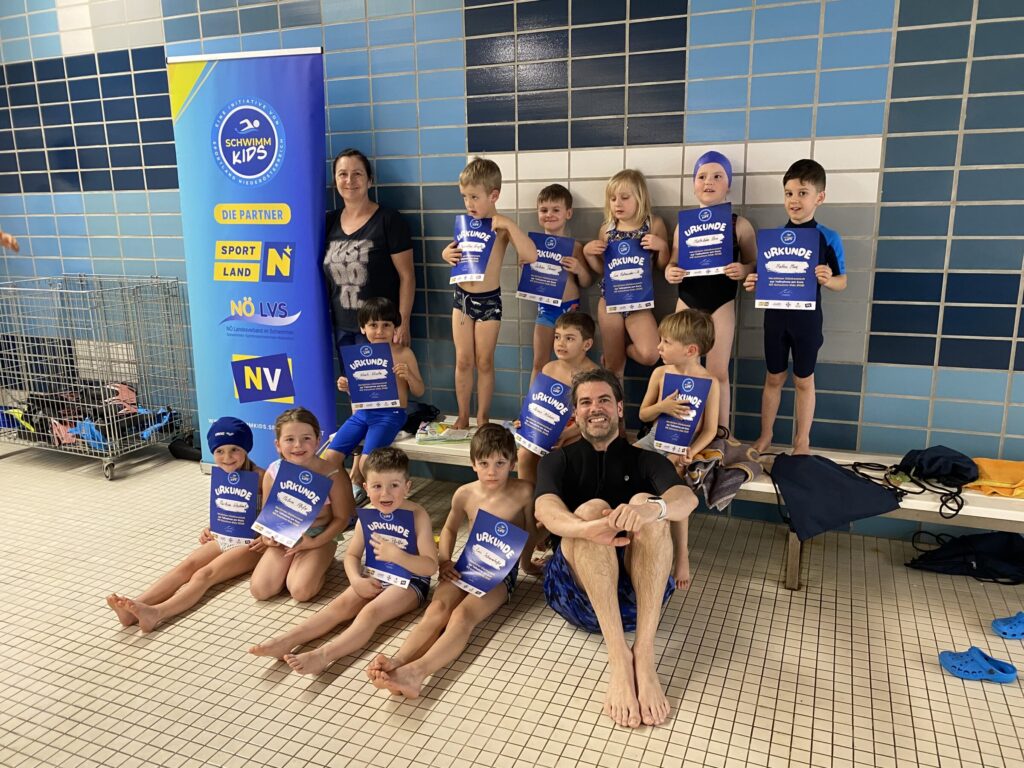 Schwimmkursabschluss der NÖ Schwimm Kids im Schulbad Böheimkirchen