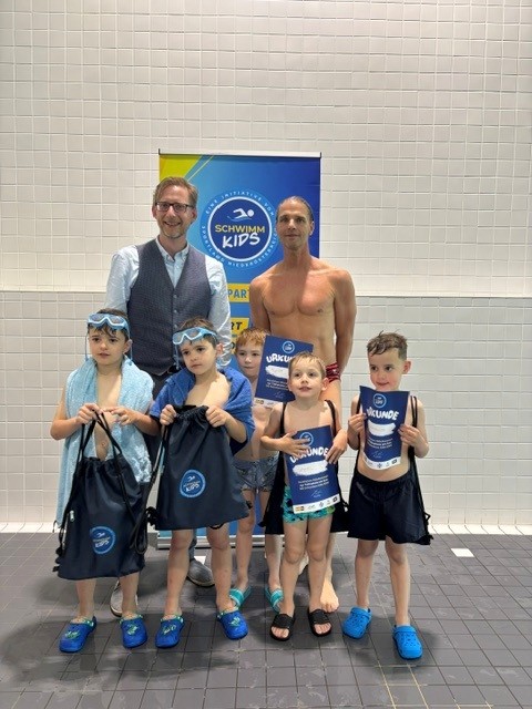 Schwimmkursabschluss der NÖ Schwimm Kids in der pädagogischen Hochschule in Baden – Gruppe 1