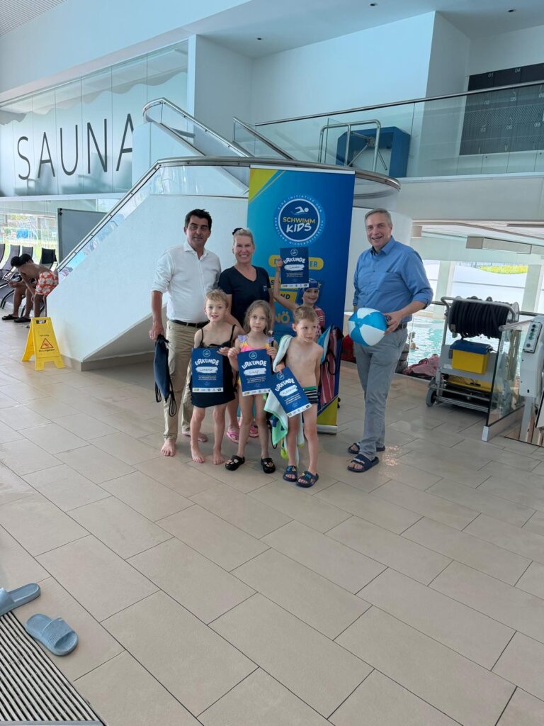Schwimmkursabschluss der NÖ Schwimm Kids im Florian Berndl Bad in Korneuburg – Gruppe 2